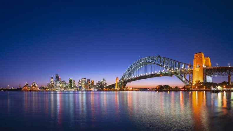 sydney harbour bridge